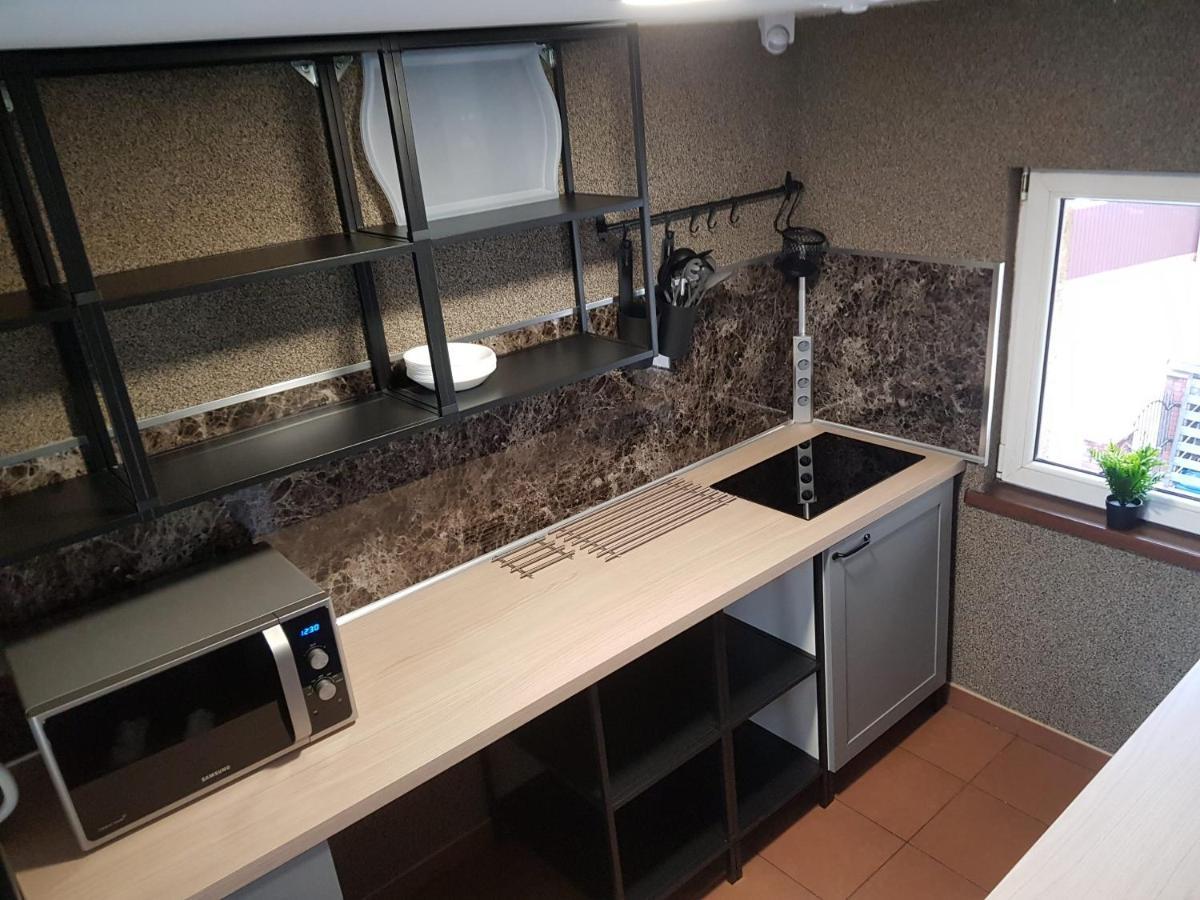 Pokoje Goscinne Nad Jeziorem Tychy Exterior foto